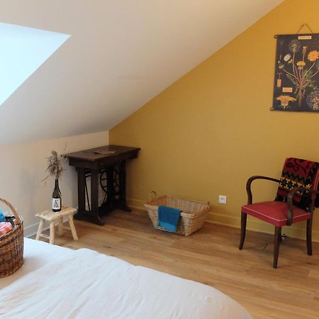 Auberge De Poil Eksteriør billede
